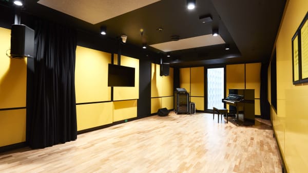 L5.2: Recording Studio at CoSCS